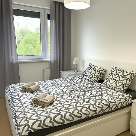 Apartment 2 - 20 Min By Walk To The See! *